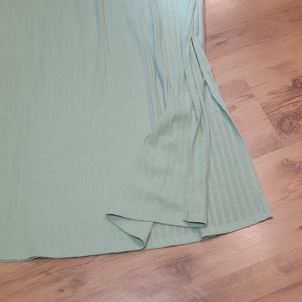 LuLaRoe Kayla Ribbed Single Slit Maxi - Picture 4 of 5